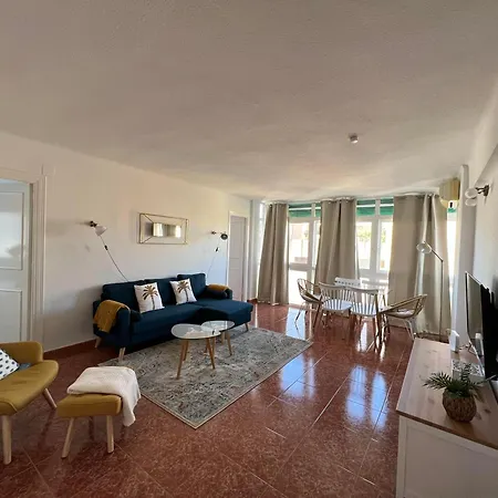 Gran Apartamento Con Parking Gratis Centro De Malaga Exterior photo